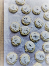 Load image into Gallery viewer, Baker's Fave's Holiday Cookie Box